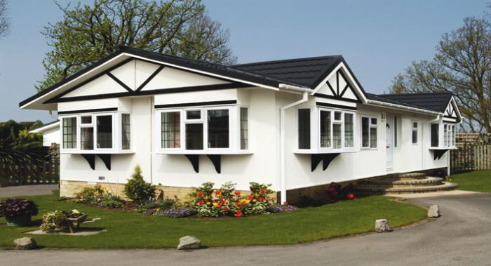 SetWidth700-Sheringham-brochure-front-300